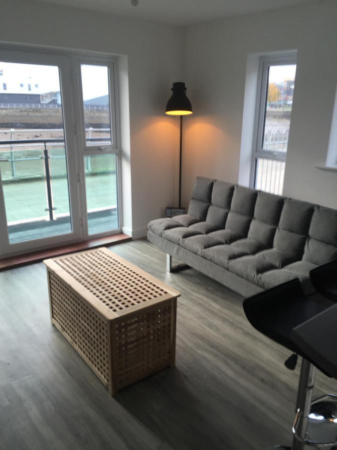 Raphael Retreat Lägenhet Newport  Exteriör bild